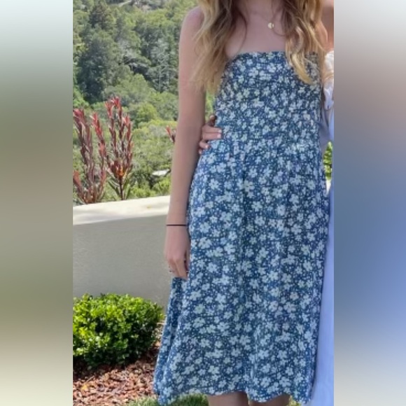 Reformation dress- worn once - Picture 8 of 8